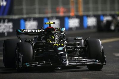 Hamilton dismisses Vegas F1 criticism after "better race than most"