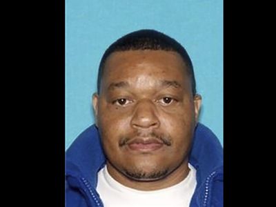Memphis shooting suspect kills self in manhunt after 3 women and one girl killed