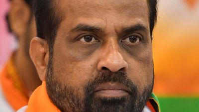BJP lashes out at YSRCP government for leaving farmers in the lurch in drought-hit mandals in A.P.