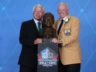 Jerry Jones announces Jimmy Johnson is going into Dallas Cowboys Ring of Honor
