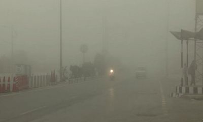 J&K: Dense fog covers Srinagar for third consecutive day