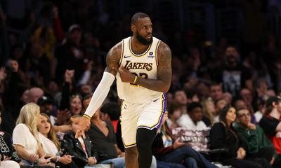 Lakers player grades: LeBron James saves the day for the Purple and Gold