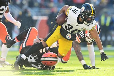 Studs and duds from the Steelers narrow loss to the Browns
