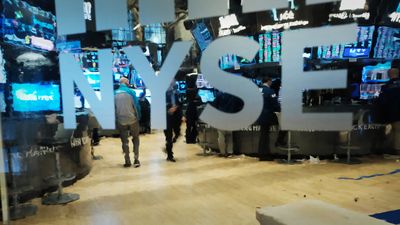 Stock Market Today: Stocks extend November rally following solid 20-year auction; surging Microsoft paces tech