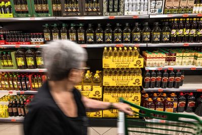 Shoplifting has become such a pain in Spain that supermarkets are locking up their olive oil supplies—and it's working