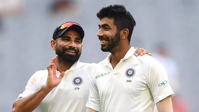 We need to be smart while managing pacers' workload: Paras Mhambrey on 7 Tests between December to March