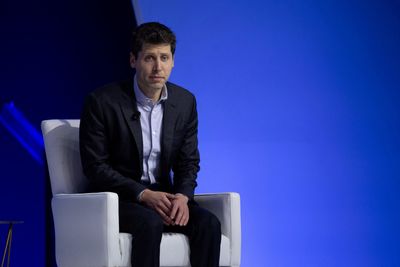 OpenAI staff threaten to quit after firing of CEO Sam Altman