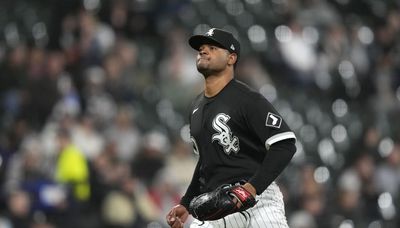 Braves sign former White Sox pitcher Reynaldo López to $26 million, 3-year deal