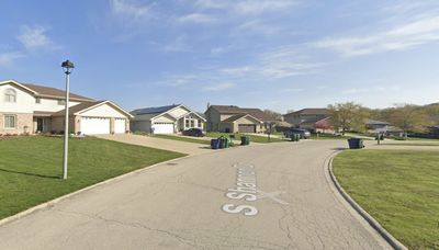 Deaths of Glendale Heights police officer, wife investigated as murder-suicide