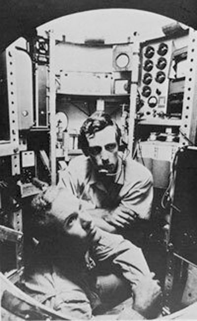 Deep sea explorer Don Walsh, part of 2-man crew to first reach deepest point of ocean, dies at 92