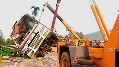 Minibus carrying Sabarimala pilgrims overturns in Pathanamthitta; seven injured