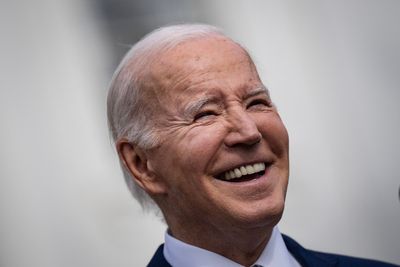 Biden joins rival Threads after Musk’s ‘unacceptable’ response to antisemitic conspiracy on X