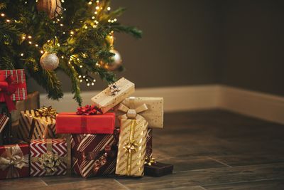 'They make gifting simple!' - 7 of the best apps to organize your Christmas list and help you budget this season