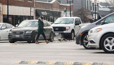 As pedestrian traffic deaths soar, AI can improve road safety