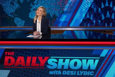 "Daily Show's" gift from "Fox News gods"