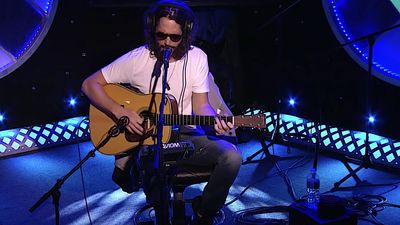 "I looked to John Lennon as a father figure when I was a kid": watch Chris Cornell discuss the influence of John Lennon, and perform a beautiful acoustic version of Imagine, on the Howard Stern show in 2011