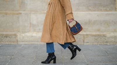 32 inspirational street style outfits of jeans and boots combinations