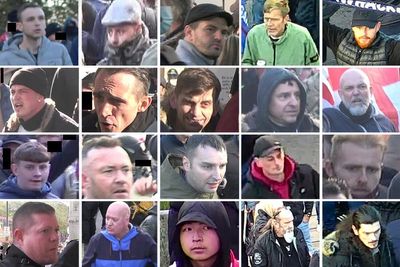 Police hunt 20 men involved in counter-protests during pro-Palestine march
