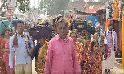 30 lakh devotees perform annual Chaudah Kosi Parikrama in Ayodhya