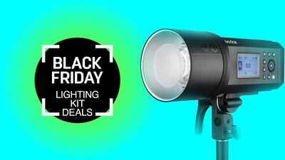 I'm a professional portrait photographer, and these are my top 5 Black Friday lighting kit deals!