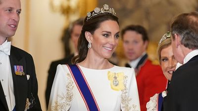Kate Middleton makes history at State Banquet in sentimental Strathmore Rose Tiara not seen for decades and angelic designer gown