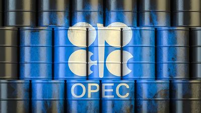 Energy Giants Exxon, Chevron Follow Oil Prices On OPEC+ Meeting Delay