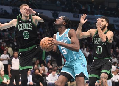 What was up with the Boston Celtics’ late-game execution vs. the Charlotte Hornets?