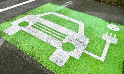 Rishi Sunak’s net zero delay ‘will slash demand for electric cars’