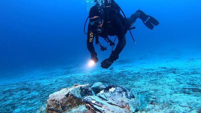 Chiseled obsidian recovered from Neolithic shipwreck near Capri's 'Blue Grotto'