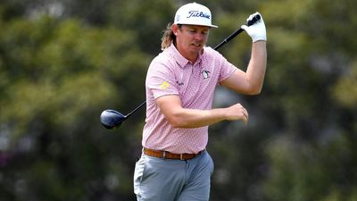 Smith defiant despite horror start to PGA title defence