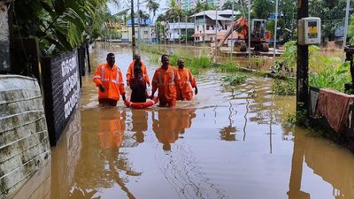 Kerala rain | Heavy rain pounds Thiruvananthapuram, Pathanamthitta districts; two reported missing