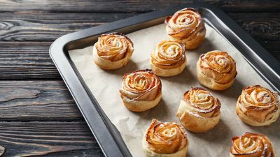 7 clever ways to store baking sheets