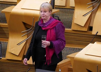 Shona Robison: Scottish Government ministers 'aim' to tell the truth