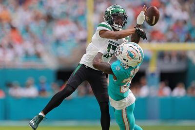 Who the experts are taking in Dolphins vs. Jets in Week 12