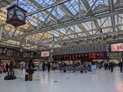 ScotRail trains cancelled after power cut at Glasgow Central station