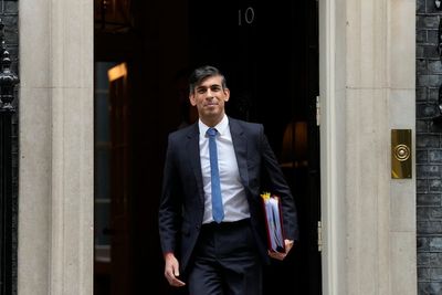 Sunak is under pressure to act as the UK's net migration figures for 2022 hit a record high
