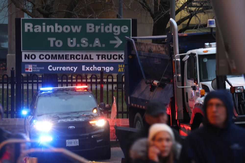 Fiery Bentley crash that killed two at US-Canada…