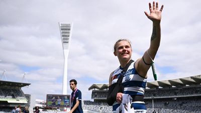 Lions won't test Scheer's injured arm in AFLW prelim