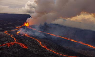 CO2 readings from Mauna Loa show failure to combat climate change