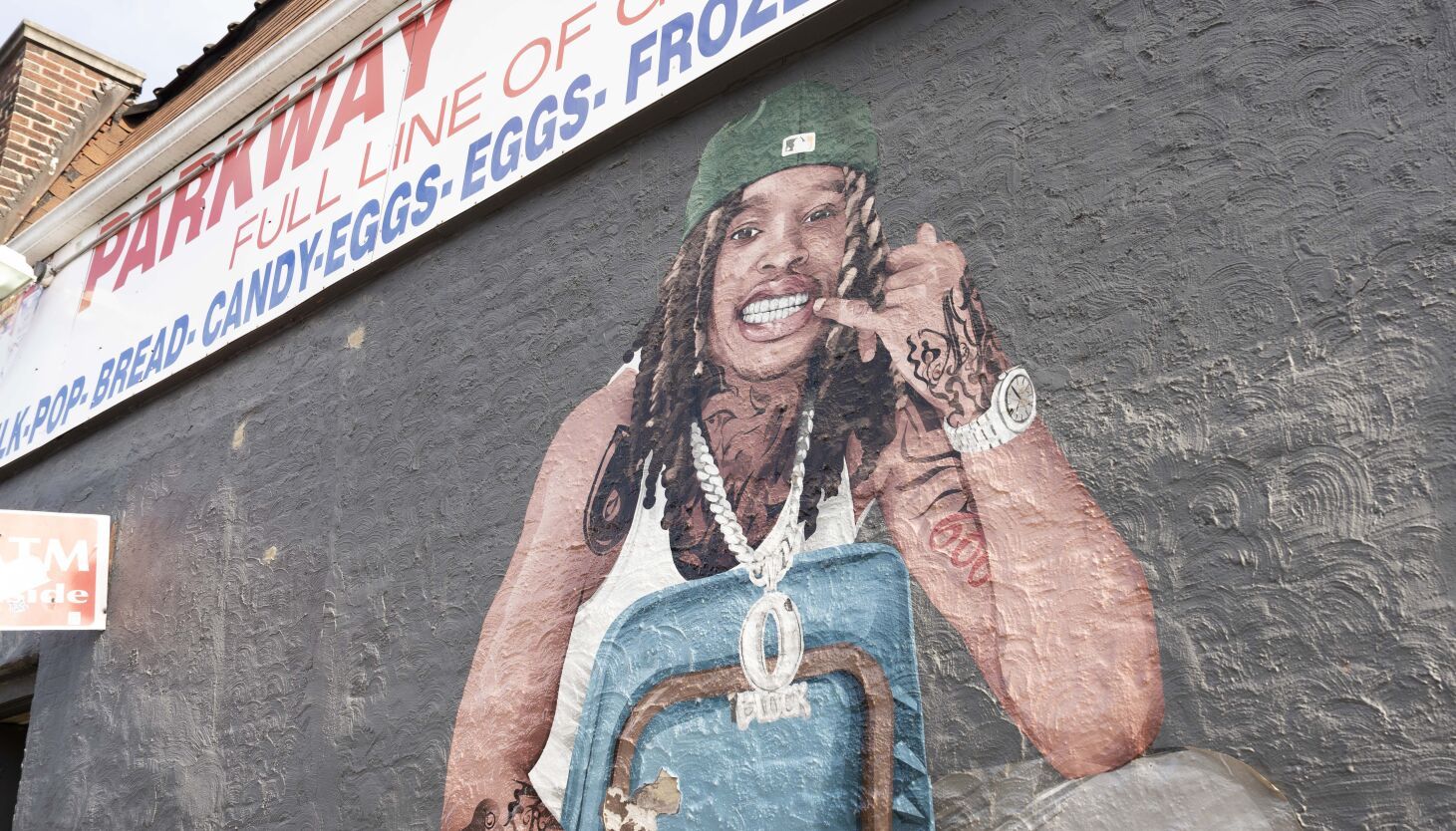 Looms Rapper Slain drill rapper King Von looms on King Drive