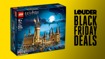 You don't have to be a wizard, Harry, to be excited that this immense Lego Hogwarts set is 24% off for Black Friday