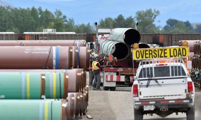 Canada oil and gas firms to drill 8% more wells next year as emissions target slips