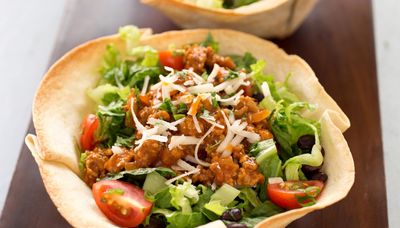 Menu Planner: Turkey taco salad is both economical and packed with flavor