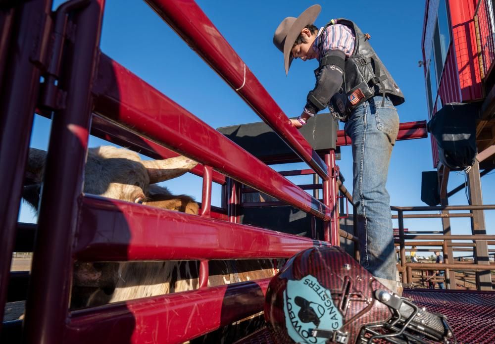 Rodeo Lead ‘I feel like a badass’: Native American rodeo thrives…
