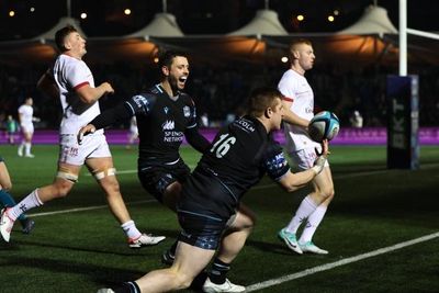 Glasgow Warriors go top of URC with superb Ulster win as Matthews makes history
