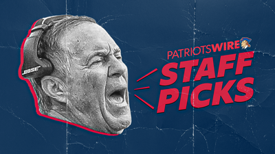 Patriots Wire staff picks and scores for Patriots-Giants game