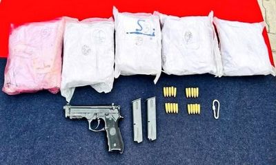 BSF Punjab Frontier intercepts Pakistani drone, pistol and 5.240 kg heroin recovered