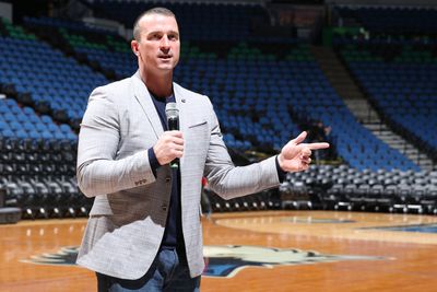 Ex-Boston Celtics guard Chris Herren on trying to reach students before substance abuse is a problem