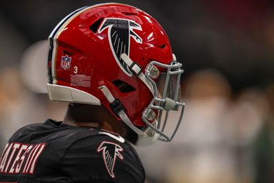 Falcons’ Jessie Bates with 92-yard pick-six of Derek Carr pass