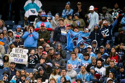 Titans fans not thrilled with ugly win over Panthers